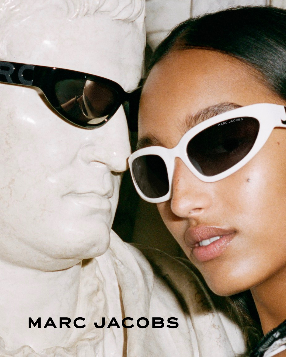 MARC JACOBS